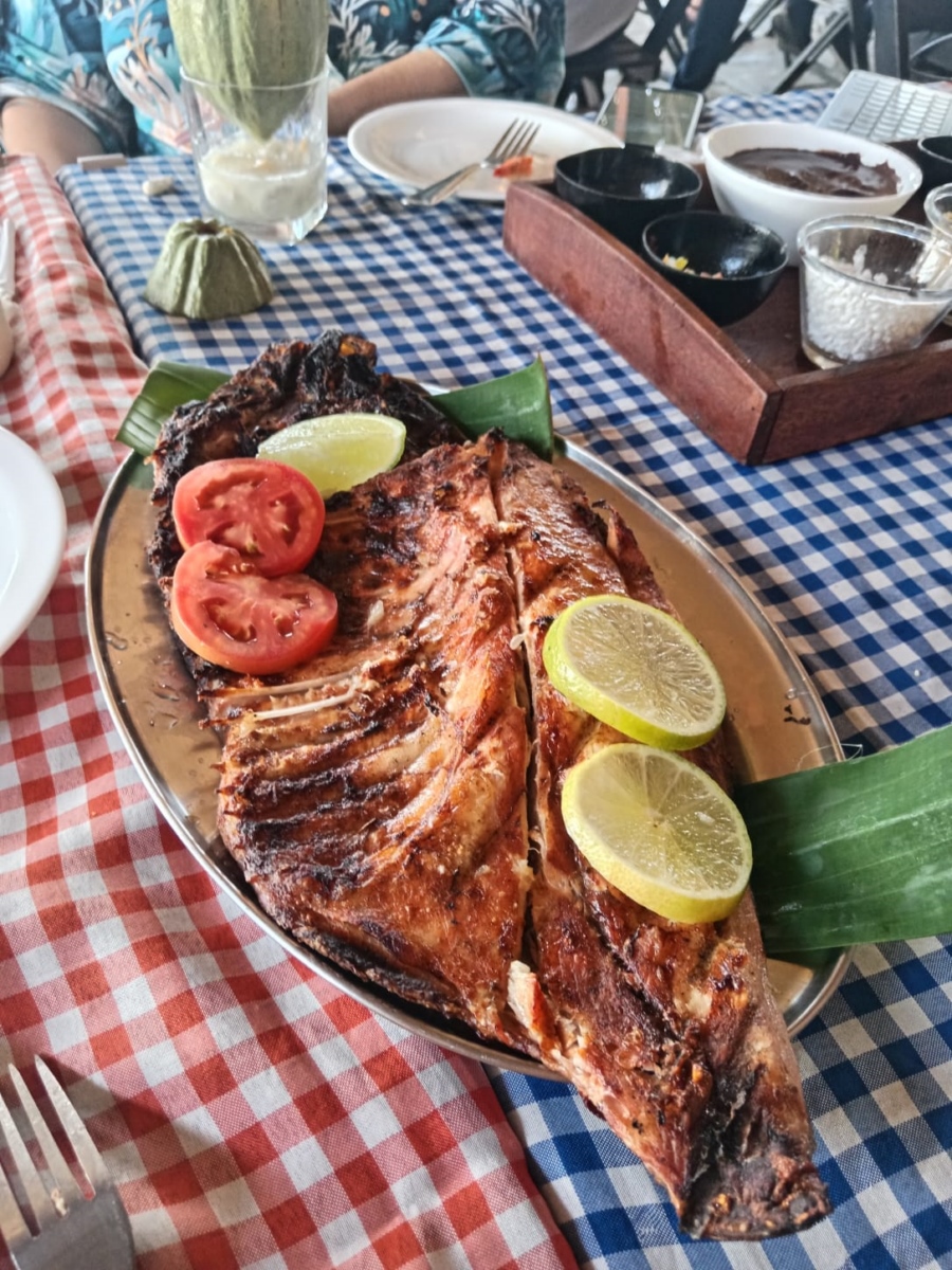 isla_a6933.jpg