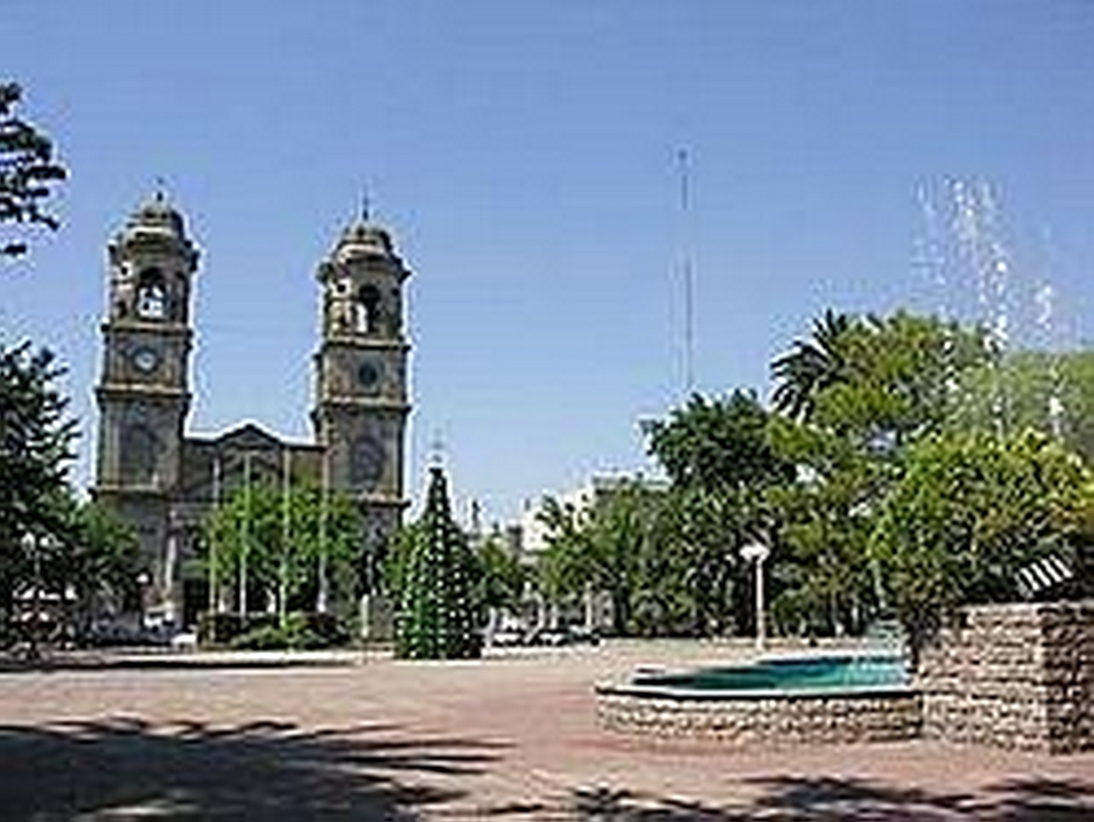 plaza-constitucion_298cd.jpg