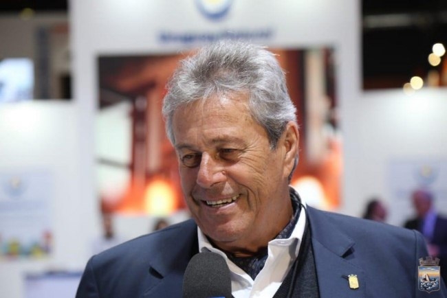 Ant&iacute;a en la FIT: &ldquo;En materia de turismo tenemos que tirar todos para el mismo lado&rdquo;