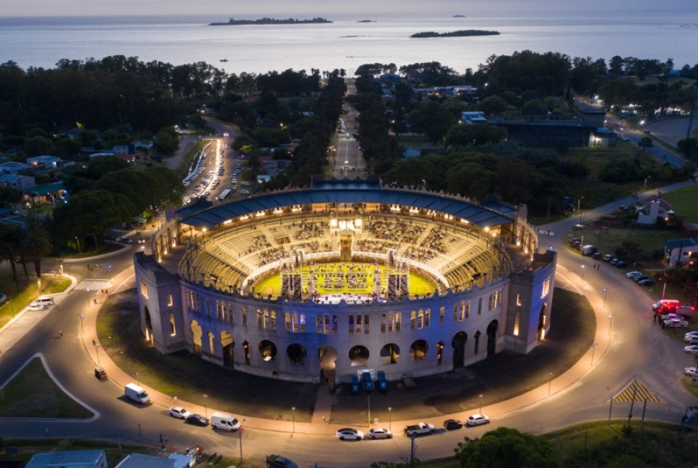 &iexcl;La joya de Colonia renaci&oacute; esplendorosa!