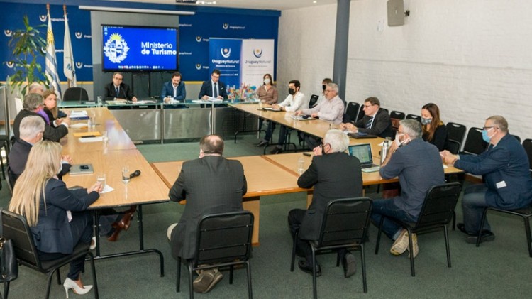 Turismo elabora un protocolo unificado para reactivar diversos sectores