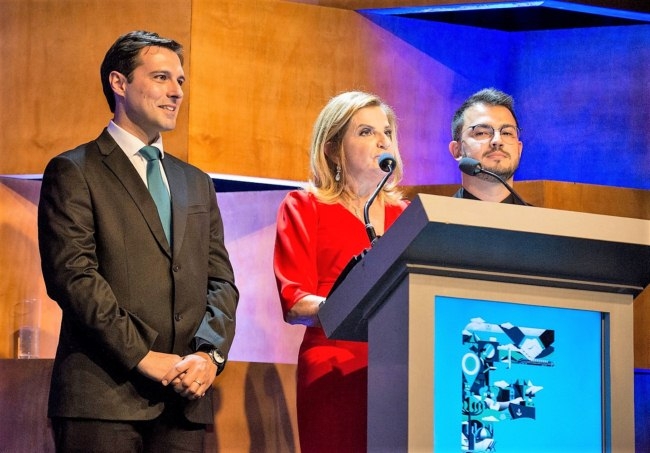 Emotivo 30&ordm; aniversario del FESTURIS de Gramado