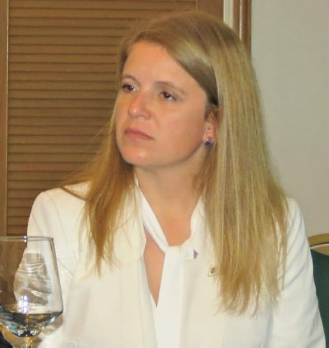 Marina Cantera reelegida como presidente de SUTUR