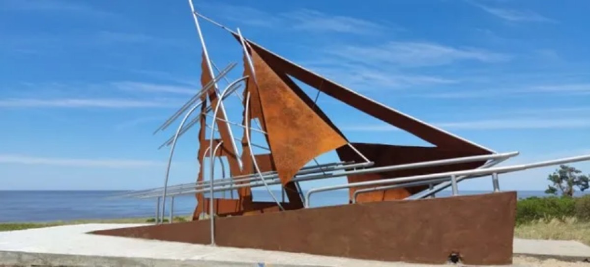 El viernes se inaugura escultura en Santa Regina BARCO DE &ldquo;FITO&rdquo; SAYAGO EN HONOR A LOS COLONOS EUROPEOS