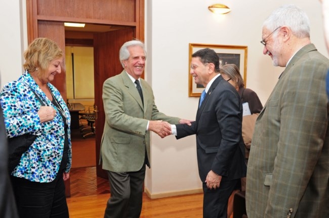 Taleb Rifai de visita en Uruguay