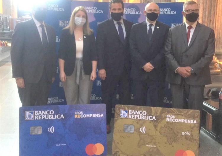 Nuevas medidas de apoyo al sector tur&iacute;stico