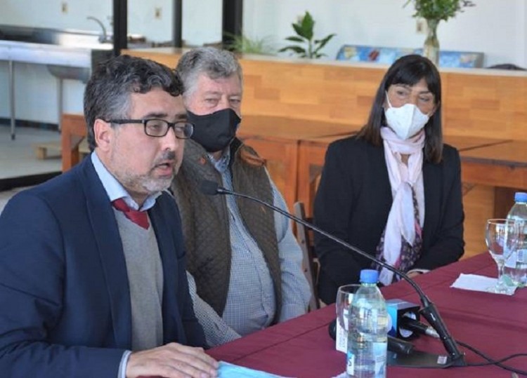 Director Nacional de Turismo se reuni&oacute; con actores del sector en Colonia