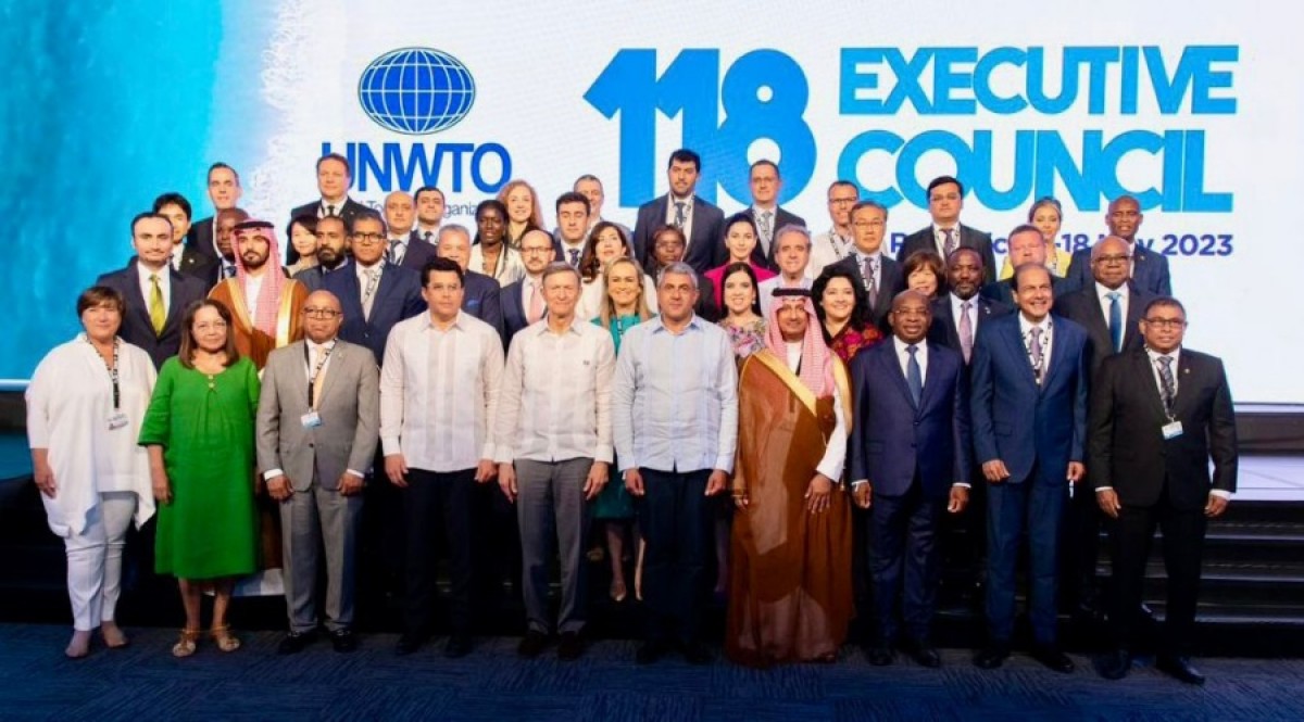 Autoridades del turismo mundial en reuni&oacute;n de la OMT en Rep&uacute;blica Dominicana