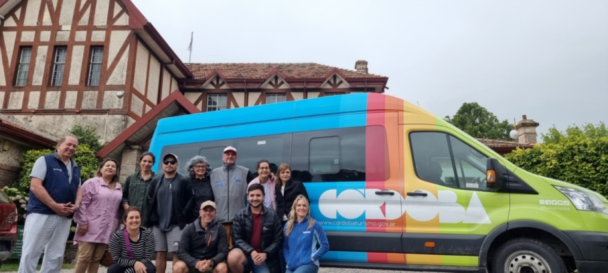 Villa Carlos Paz y La Cumbre: Joyas de Córdoba en Cada Estación