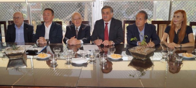 Instituto O&rsquo;Higginiano, filial Los R&iacute;os, y APTUR Chile firmaron convenio para promover el turismo hist&oacute;rico