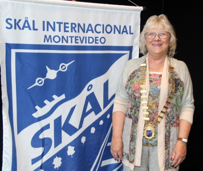 Hildegard Jahn asumi&oacute; como presidente del Sk&aring;l Internacional Montevideo