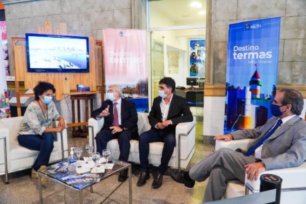 Salto inauguró oficina en el MAM