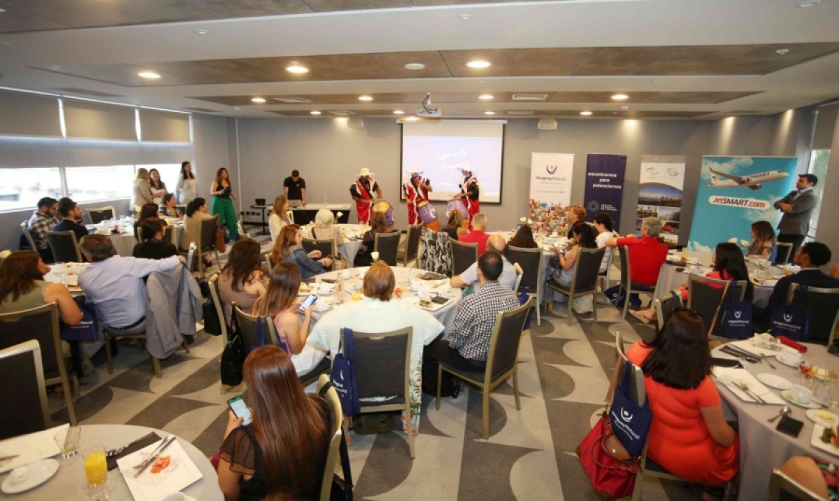 Exitosa presentaci&oacute;n de Uruguay en Santiago de Chile